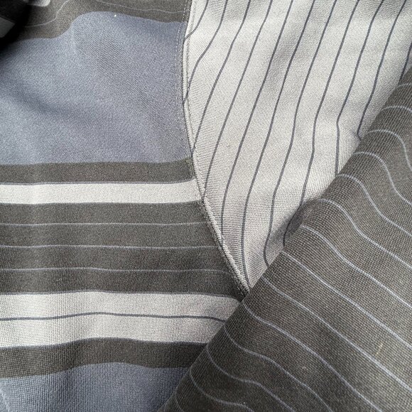 MEN'S VOLCOM HOODED SWEATSHIRT - Picture 7 of 7